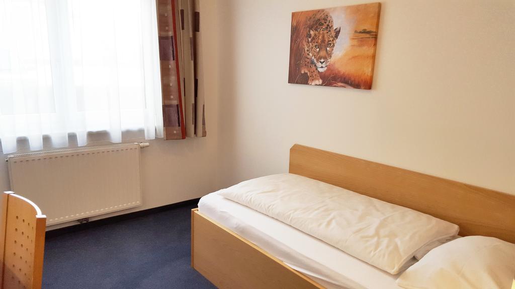 G&K Hotel Guntramsdorf Bilik gambar