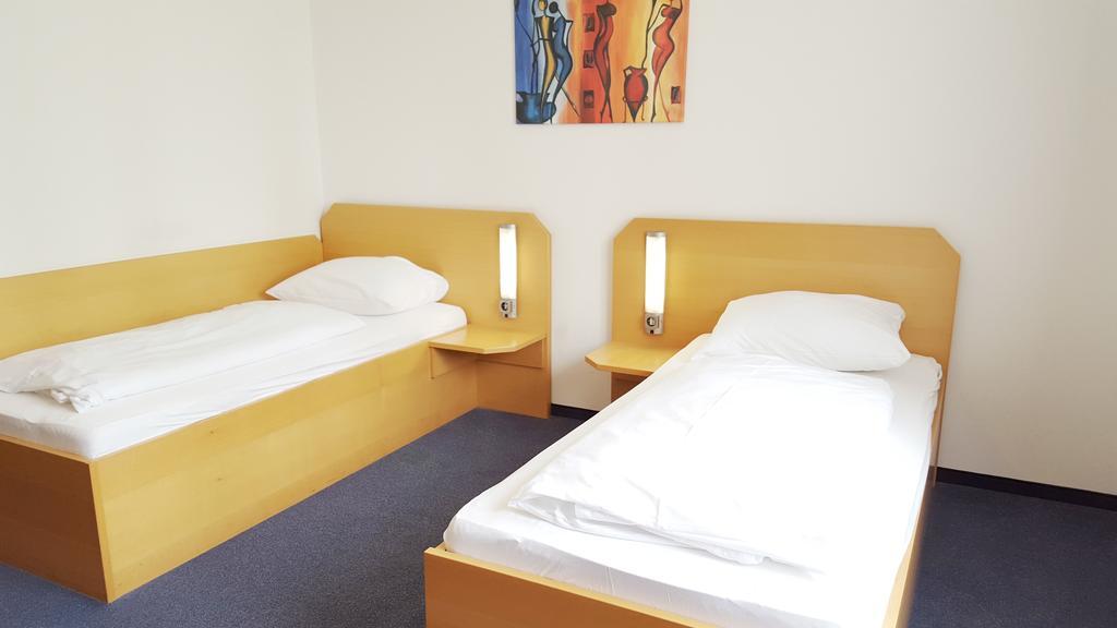 G&K Hotel Guntramsdorf Bilik gambar