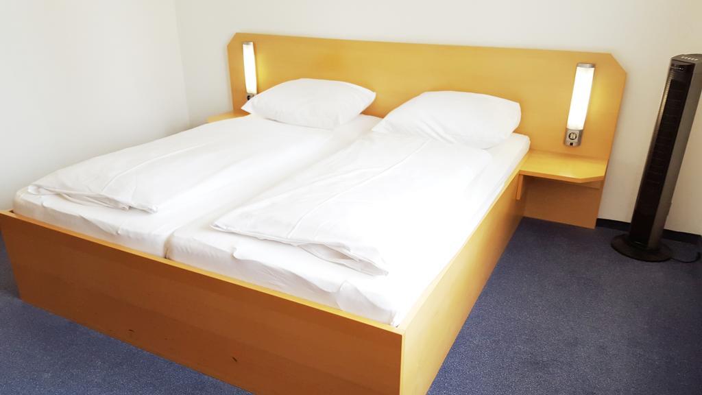 G&K Hotel Guntramsdorf Bilik gambar