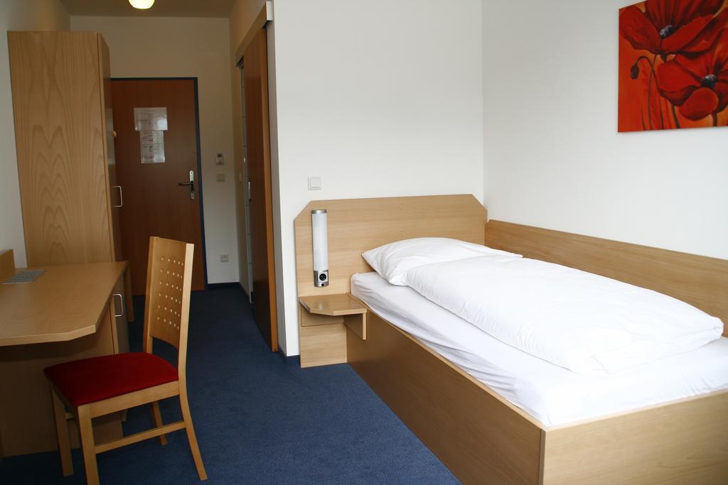 G&K Hotel Guntramsdorf Bilik gambar