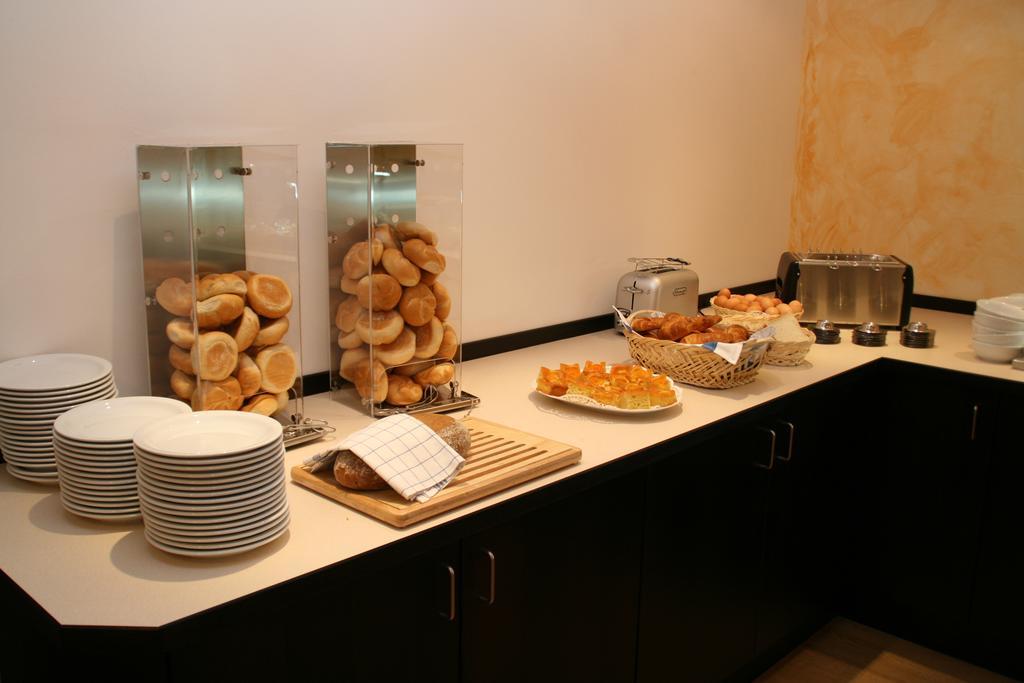 G&K Hotel Guntramsdorf Luaran gambar